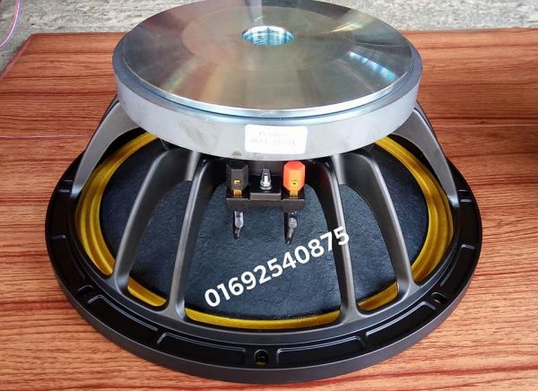 BASS 30 B&C gân vàng ( p190-c75)