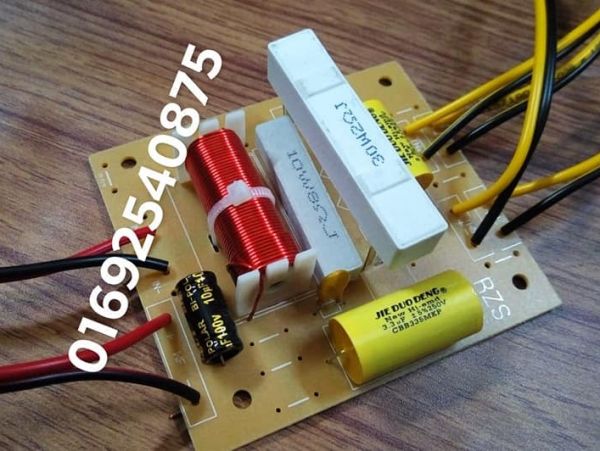 MACH PHÂN TAN RSZ ( 1 bass , 4 treble)